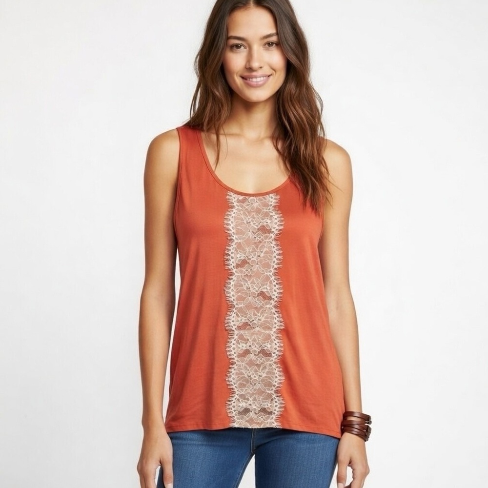 NWT Hem & Thread Tank Top with Cream Lace sz L